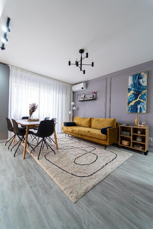 Delux Suite Bacău Dış mekan fotoğraf